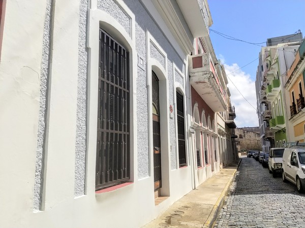 Balcony with Ocean View Photo 5